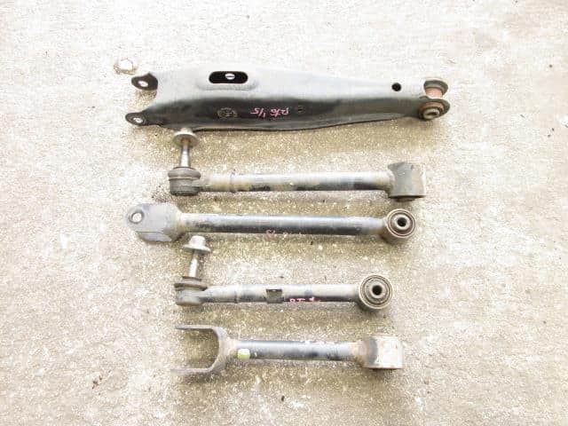 Rear Right Lower Control Arm TOYOTA Crown 2008 DBA-GRS200 4873030130 — photo 2