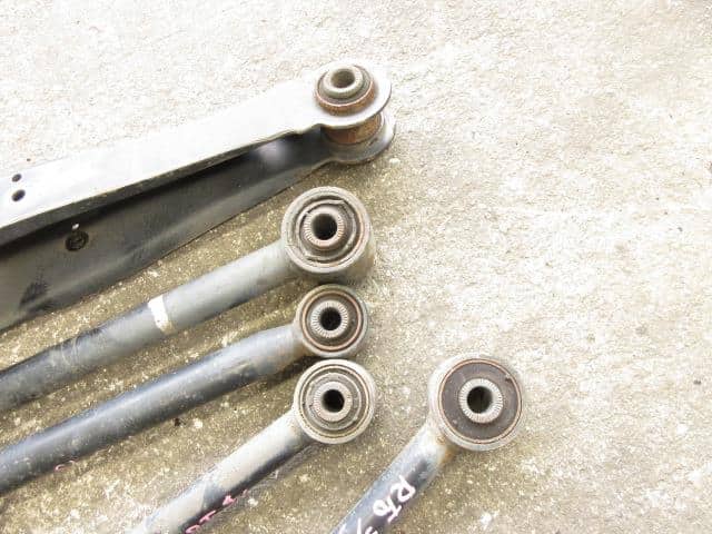 Rear Right Lower Control Arm TOYOTA Crown 2008 DBA-GRS200 4873030130 — photo 6