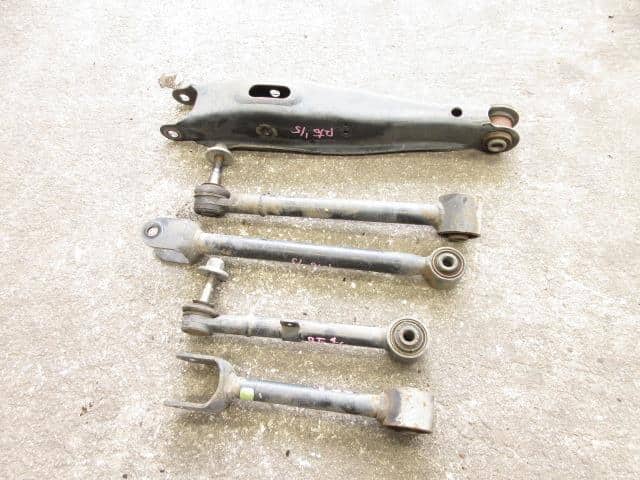 Rear Right Lower Control Arm TOYOTA Crown 2008 DBA-GRS200 4873030130 — photo 3