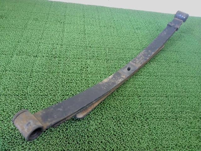 Rear Right Leaf Spring Assembly HONDA Acty 1997 V-HA4 52440SJ7033 — photo 3