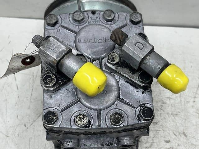 A/C Compressor VOLKSWAGEN Beetle 1977 11AJ 21600 — photo 5