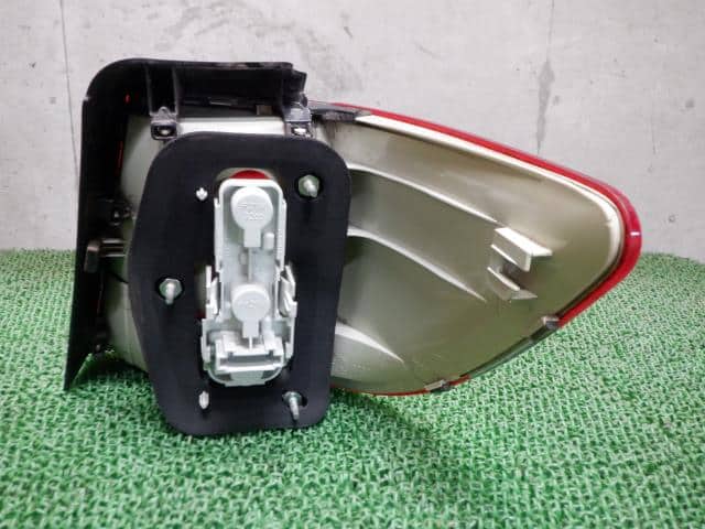 Left Tail Light MERCEDES-BENZ Benz b class 2009 CBA-245232 A1698202364 — photo 2
