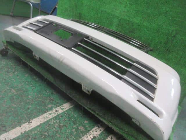 Front Bumper NISSAN Otti 2007 DBA-H92 — photo 6