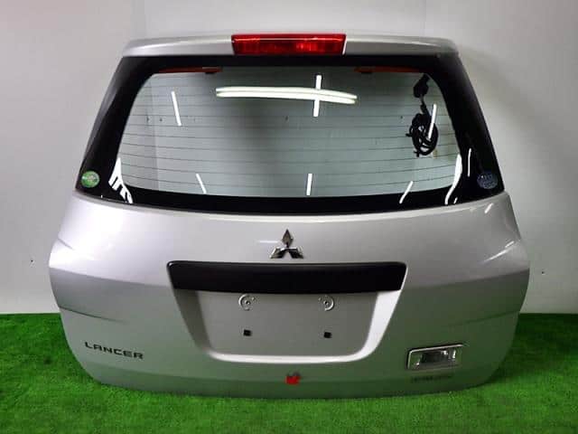 Back Door Assembly MITSUBISHI Lancer Cargo 2012 DBF-CVY12 — photo 2