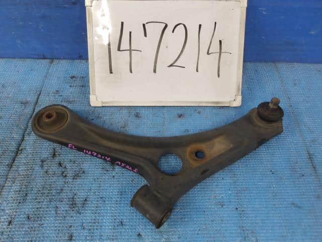 Front Left Lower Control Arm SUZUKI MR Wagon 2007 DBA-MF22S — photo 1
