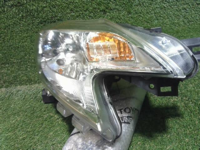 Right Headlight NISSAN Note 2014 DBA-E12 — photo 6