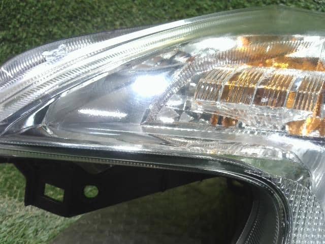 Left Headlight NISSAN Note 2014 DBA-E12 — photo 4
