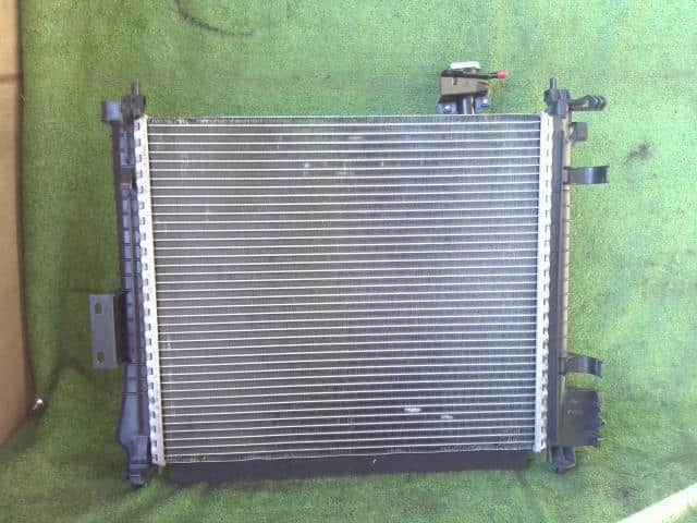 Radiator NISSAN Note 2014 DBA-E12 — photo 8