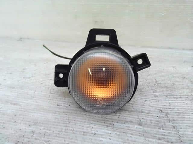Left Turn Signal Light NISSAN Moco 2012 DBA-MG33 — photo 1