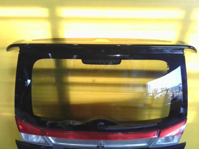 Back Door Assembly MITSUBISHI Delica D2 2011 DBA-MB15S — photo 3