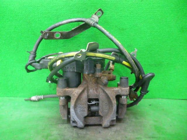 Rear Right Caliper SUBARU Levorg 2014 DBA-VM4 — photo 1