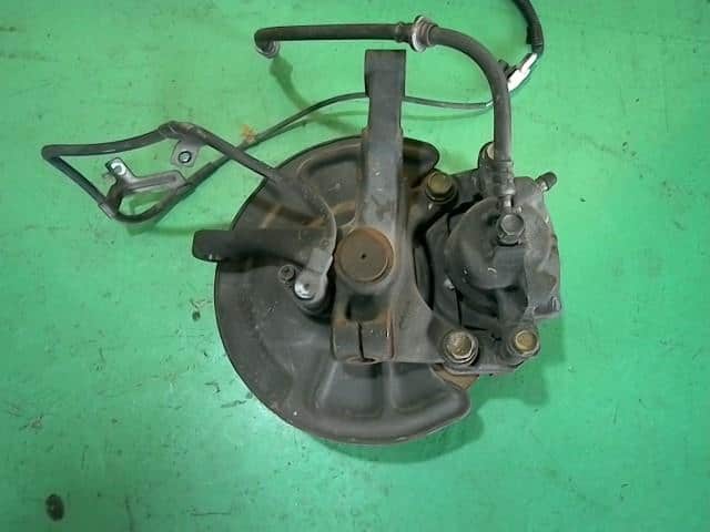 Front Right Knuckle Hub Assembly MAZDA Scrum 2007 ABA-DG64W 1A2233021 — photo 2