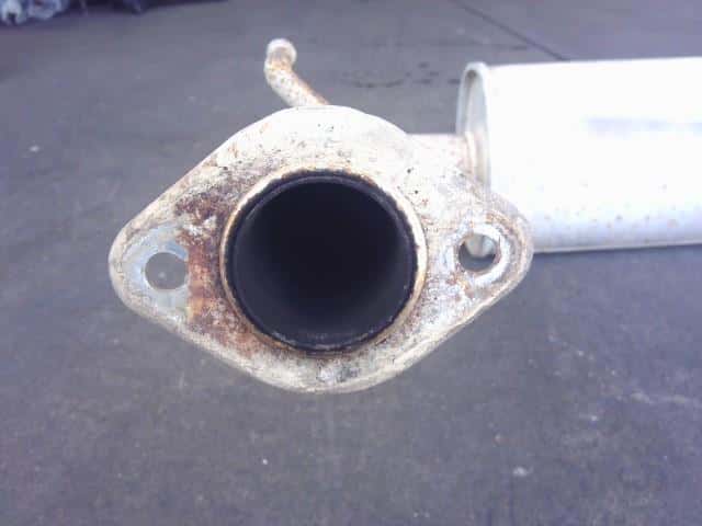 Rear Muffler NISSAN Serena 2013 DAA-HFC26 — photo 2
