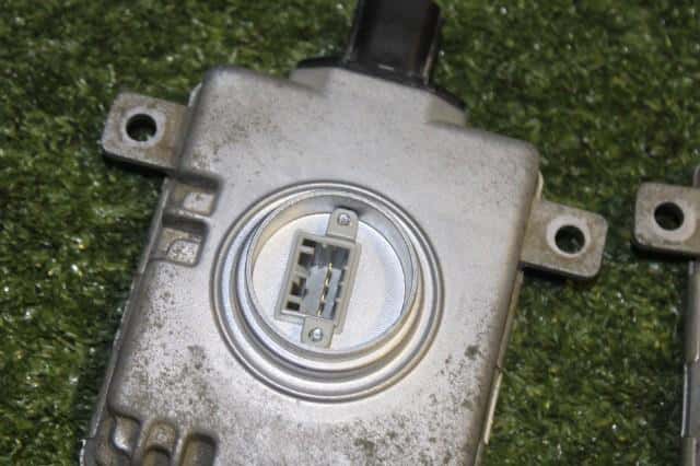 HID Control MAZDA Premacy 2010 DBA-CWEFW — photo 5