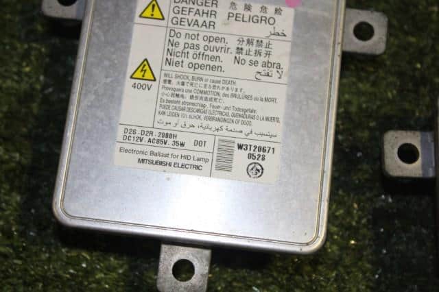 HID Control MAZDA Premacy 2010 DBA-CWEFW — photo 4