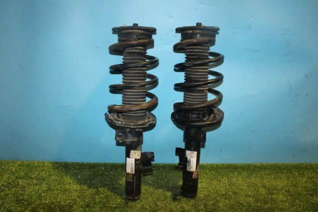 Front Left Strut MAZDA Premacy 2010 DBA-CWEFW C51334900A — photo 1