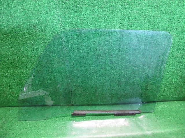 Front Right Door Windshield SUBARU Sambar 1998 V-KS4 — photo 2