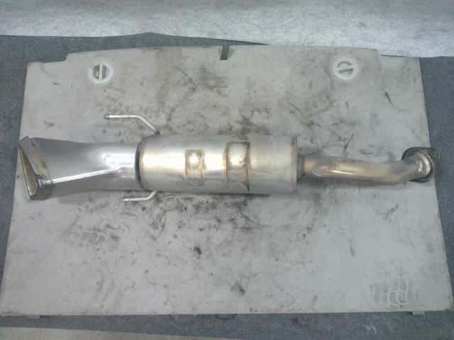 Muffler Assembly HONDA Insight 2009 DAA-ZE2 — photo 2
