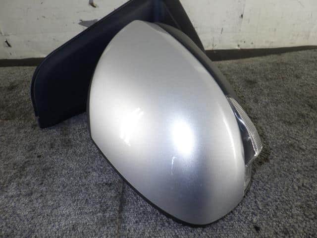 Right Side Mirror DAIHATSU Tanto 2020 6BA-LA650S — photo 3