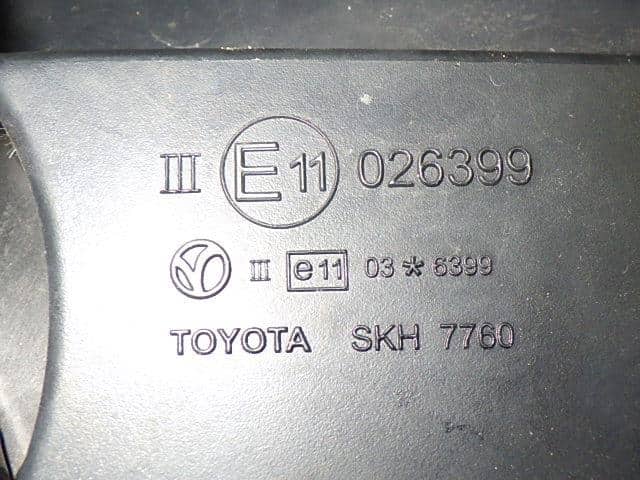 Right Side Mirror TOYOTA Avensis 2012 DBA-ZRT272 — photo 5