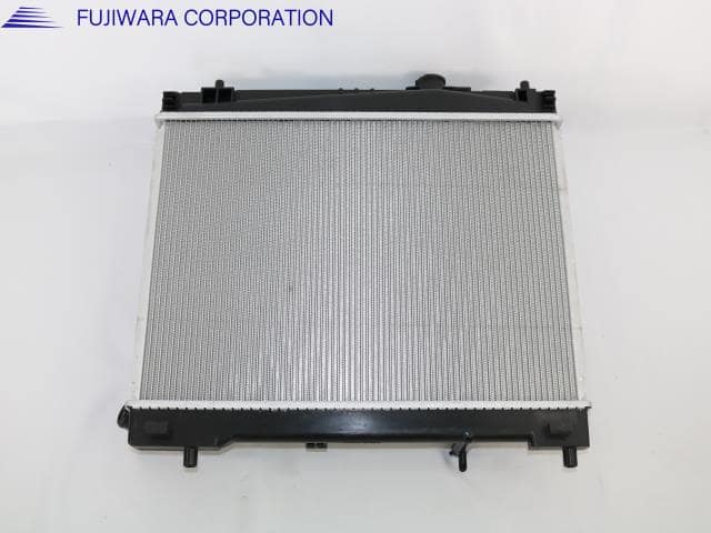 Radiator SUBARU Trezia 2010 DBA-NSP120X 164000Y060 — photo 2