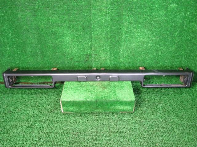Rear Bumper Assembly SUZUKI Jimny 1993 V-JA11V 7181080111 — photo 1