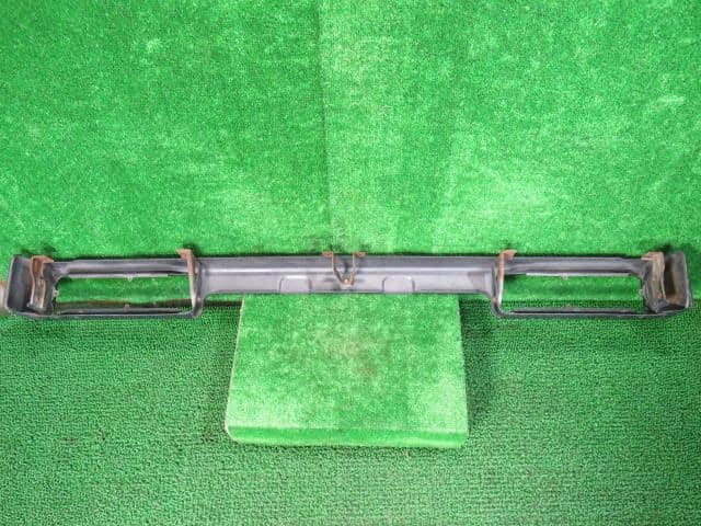 Rear Bumper Assembly SUZUKI Jimny 1993 V-JA11V 7181080111 — photo 2