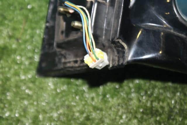 Right Side Mirror MITSUBISHI Dion 2000 TA-CR9W — photo 4