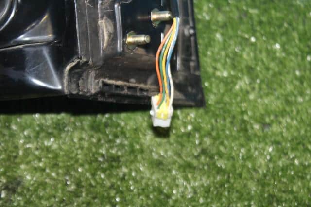 Left Side Mirror MITSUBISHI Dion 2000 TA-CR9W — photo 4