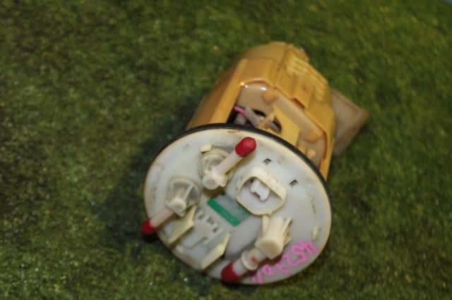 Fuel Pump MITSUBISHI Dion 2000 TA-CR9W — photo 3