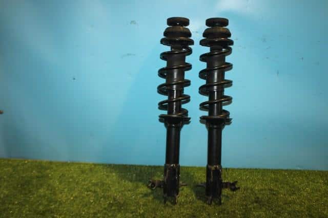 Front Left Strut HONDA Life 2012 DBA-JC1 — photo 1