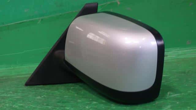 Left Side Mirror NISSAN Serena 2010 DBA-C26 — photo 2