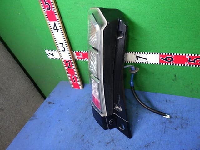 Left Tail Light HONDA N BOX 2012 DBA-JF2 — photo 3