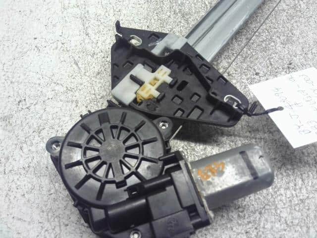 Rear Left Door Regulator HONDA Freed Spike 2010 DBA-GB3 — photo 2