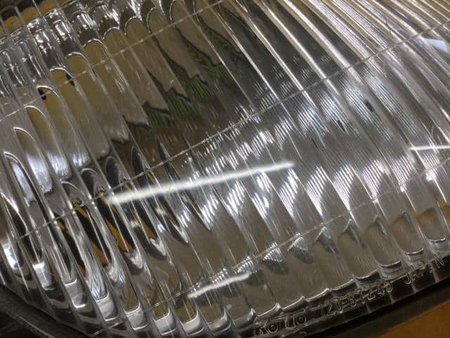 Right Side Marker Light MITSUBISHI Delica space gear 2005 GH-PD6W — photo 5