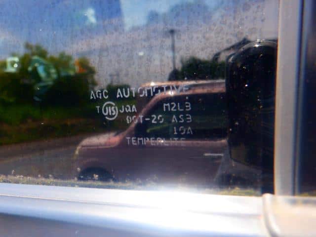 Rear Left Door Windshield NISSAN Serena 2010 DBA-FC26 — photo 2