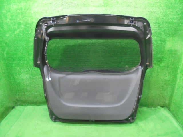 Back Door Assembly HONDA Fit Shuttle 2012 DAA-GP2 — photo 5