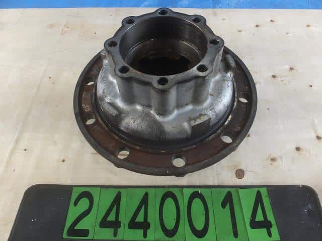 Rear Wheel Hub Mitsubishi Fuso Fuso largesize car 2011 LKG-FU54VZ MK502229 — photo 1