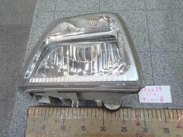 Right Headlight SUBARU Sambar 2003 LE-TT2 84001TC020 — photo 1