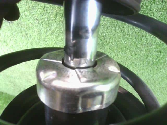 Front Left Strut Assembly TOYOTA Aqua 2014 DAA-NHP10 — photo 7