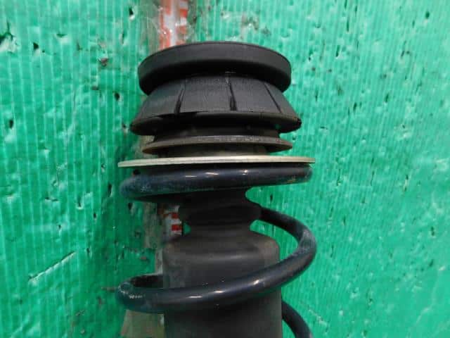 Front Right Strut SUZUKI Wagon R 2013 DBA-MH34S 4160172M20 — photo 2