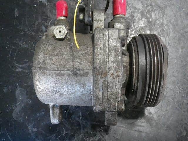 A/C Compressor NISSAN Moco 2008 DBA-MG22 — photo 4