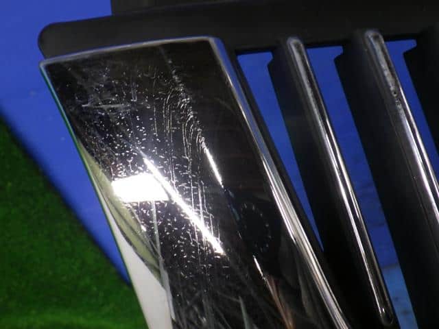 Radiator Grille SUZUKI Every Landy 2005 LA-DA32W — photo 3