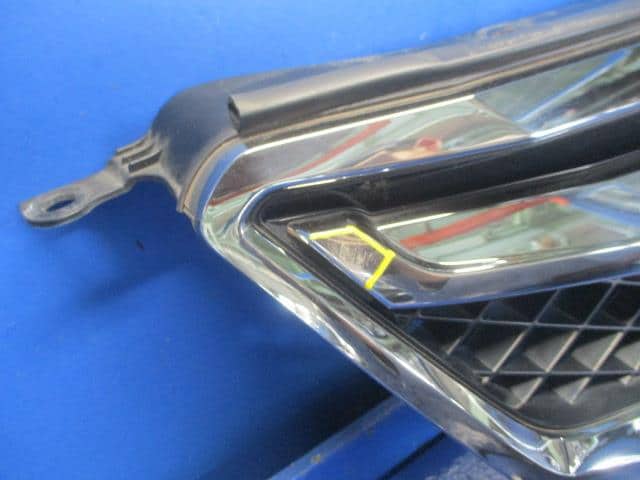 Radiator Grille SUBARU Legacy 2011 DBA-BM9 — photo 3