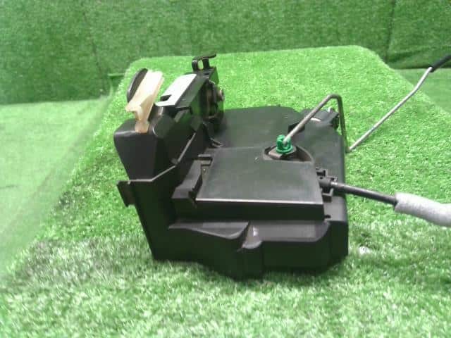 Front Left Door Lock Actuator BMW Bmw mini_ 2007 ABA-MF16 51200556770 — photo 8