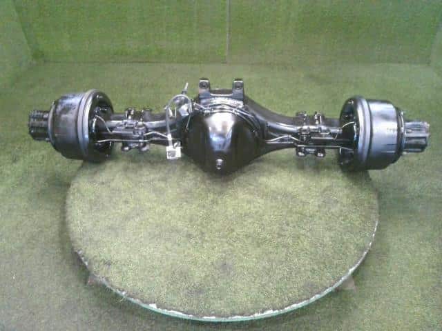Rear Differential Housing Case ISUZU Forward 2012 SKG-FSR90T2 8980124422 — photo 2