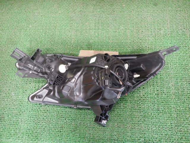 Right Headlight NISSAN Note 2015 DBA-E12 — photo 2