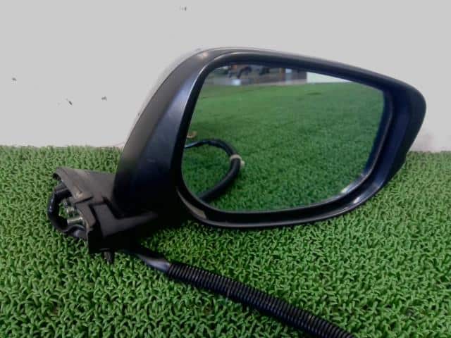 Right Side Mirror HONDA Fit Shuttle 2011 DAA-GP2 — photo 2