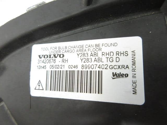 Right Headlight VOLVO Volvo 60 series 2012 DBA-FB4164T 31420676 — photo 8