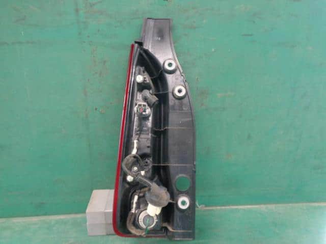 Right Tail Light SUZUKI Spacia 2017 DAA-MK42S 3565081M01 — photo 2